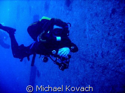 Darren Walsh at the wreck of the Spiegel Grove by Michael Kovach 